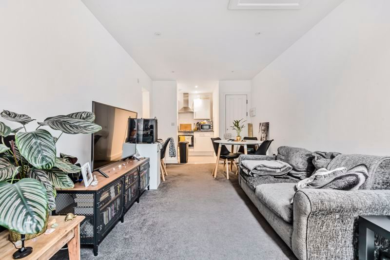 Property photo 3 of 7 Living Room