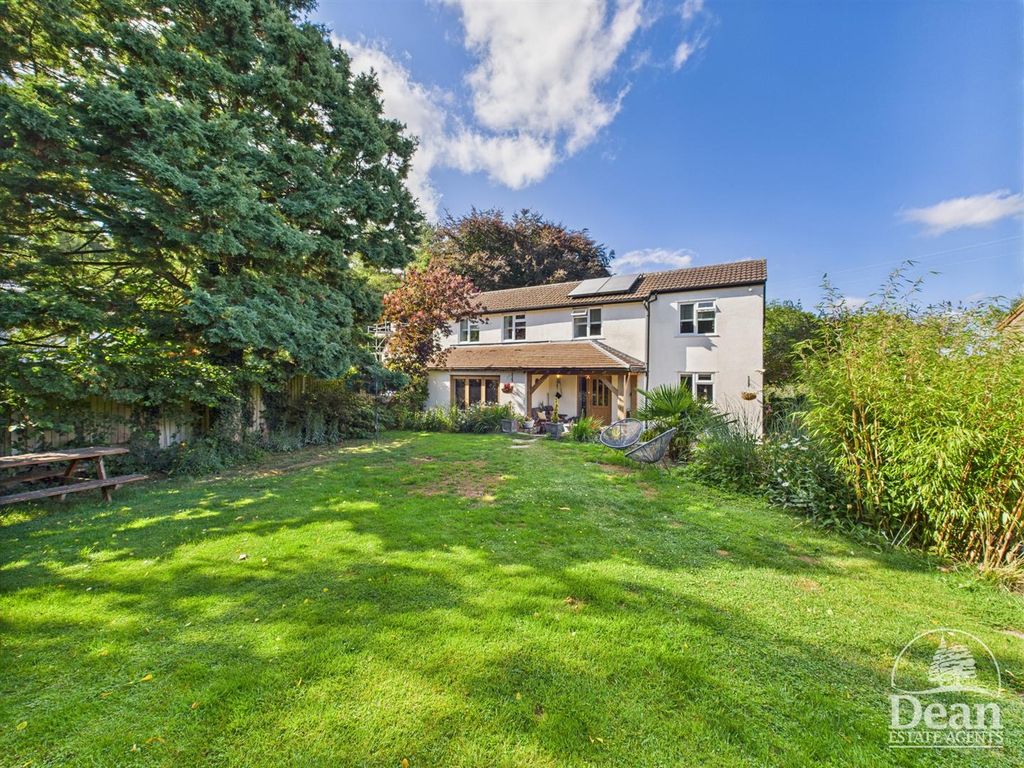 Property photo 1 of 21