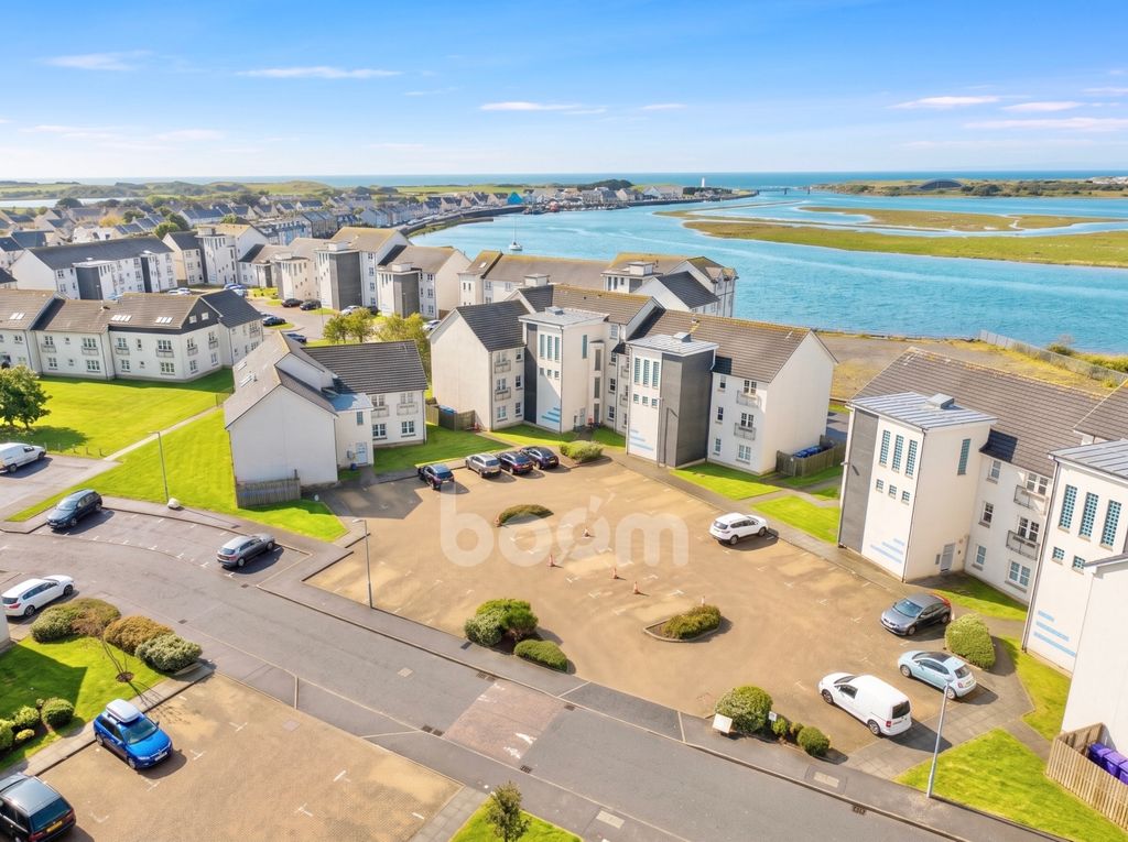 Property photo 1 of 18 Belfast Quay, Irvine External Shot