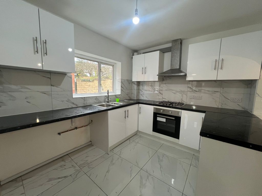 Property photo 3 of 9 Fb873Bd9-699d-4008-B3Af-6772427A1917