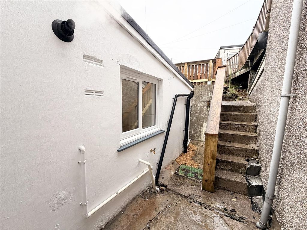 Additional image 19 of 3 bed semi-detached house to rentStation Terrace Maerdy Ferndale, Ferndale CF43