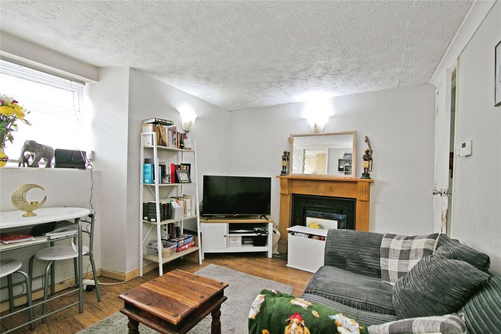 Property photo 2 of 14 Picture No. 06