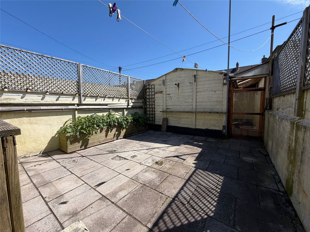 Property photo 3 of 21 Picture No. 20