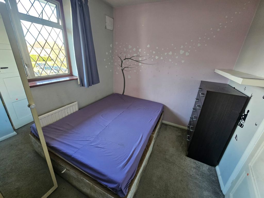 Property photo 3 of 3