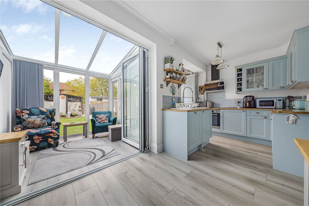 Property photo 2 of 24 Dining Room