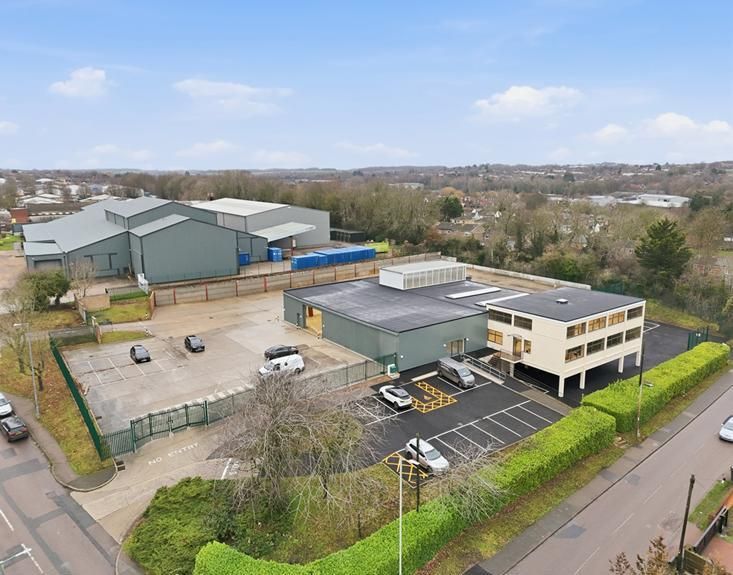 Property photo 1 of 15 Photo 41