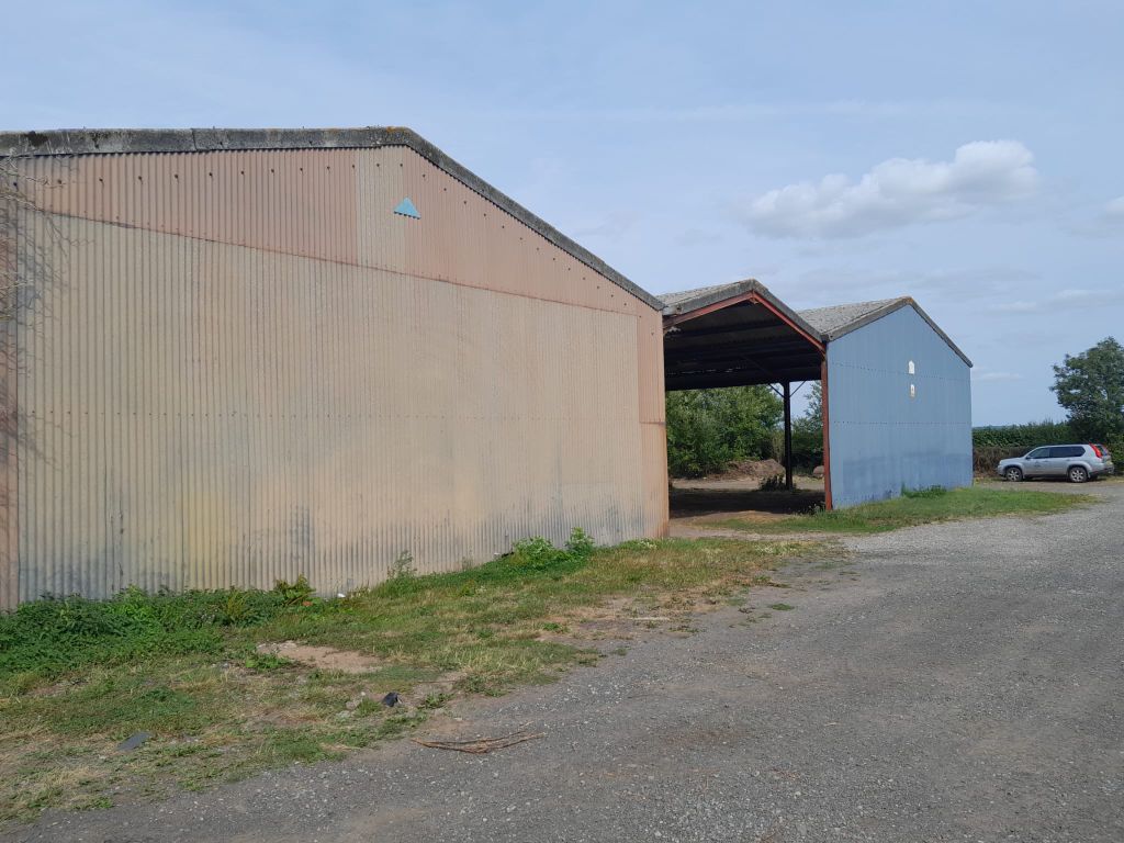 Property photo 2 of 5