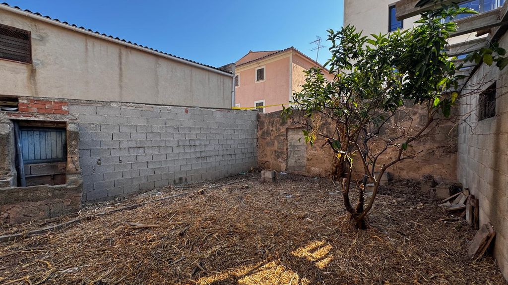 Property photo 1 of 6 002.Jpeg