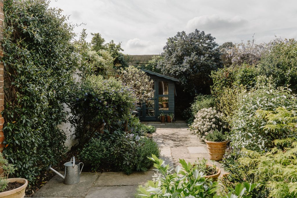 Property photo 3 of 41 279530 - Kew Green_High Res-31.Jpg