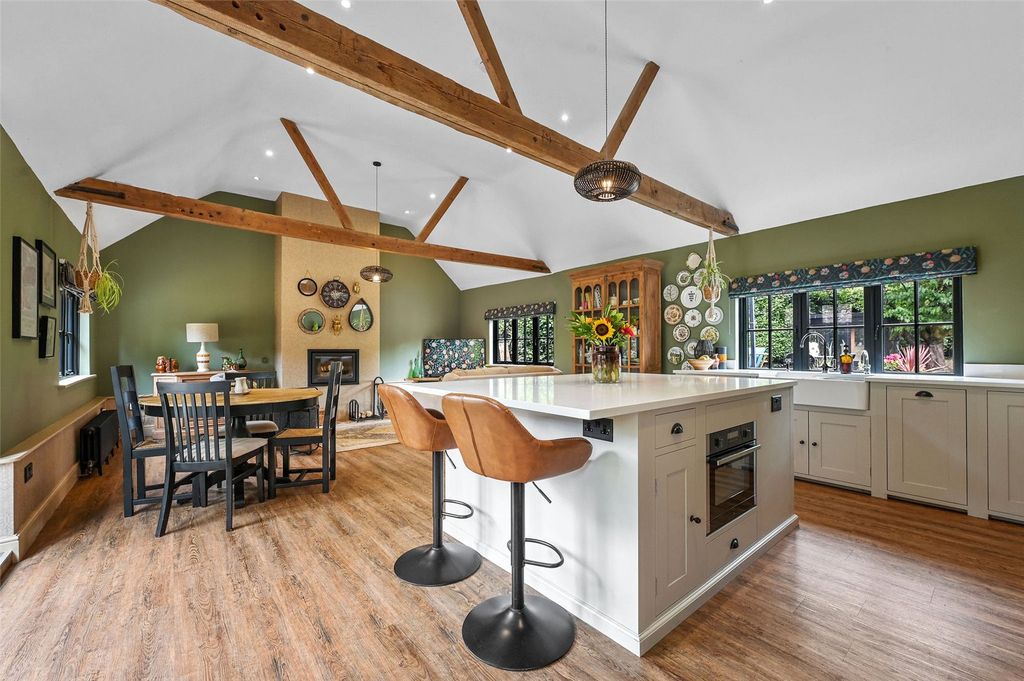 Property photo 3 of 23 Picture No. 03