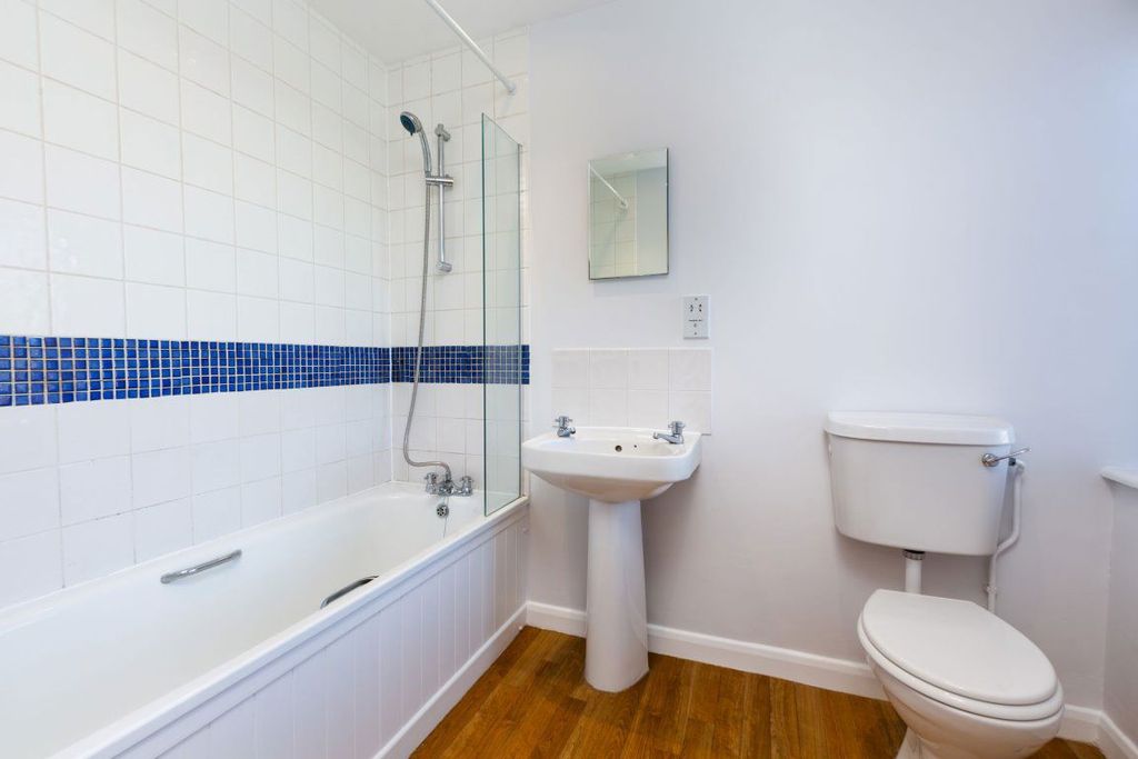 Additional image 10 of 3 bed semi-detached house to rentBethel Road, Sevenoaks TN13