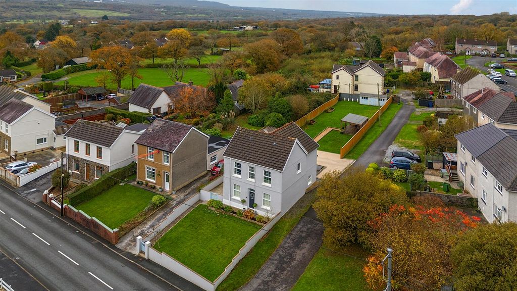 Property photo 1 of 24