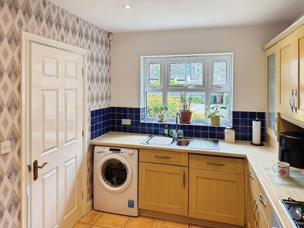 Property photo 3 of 9 Pbox-Img.Jpg