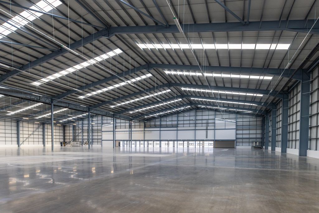 Property photo 3 of 36 125Westlands- Feb2026 Photos.Co.uk -0018