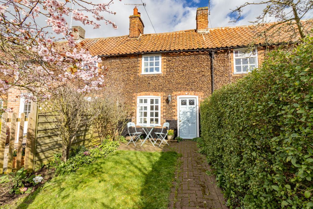 Property photo 1 of 21 4625703