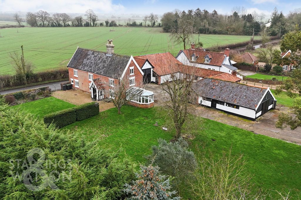 Property photo 1 of 54