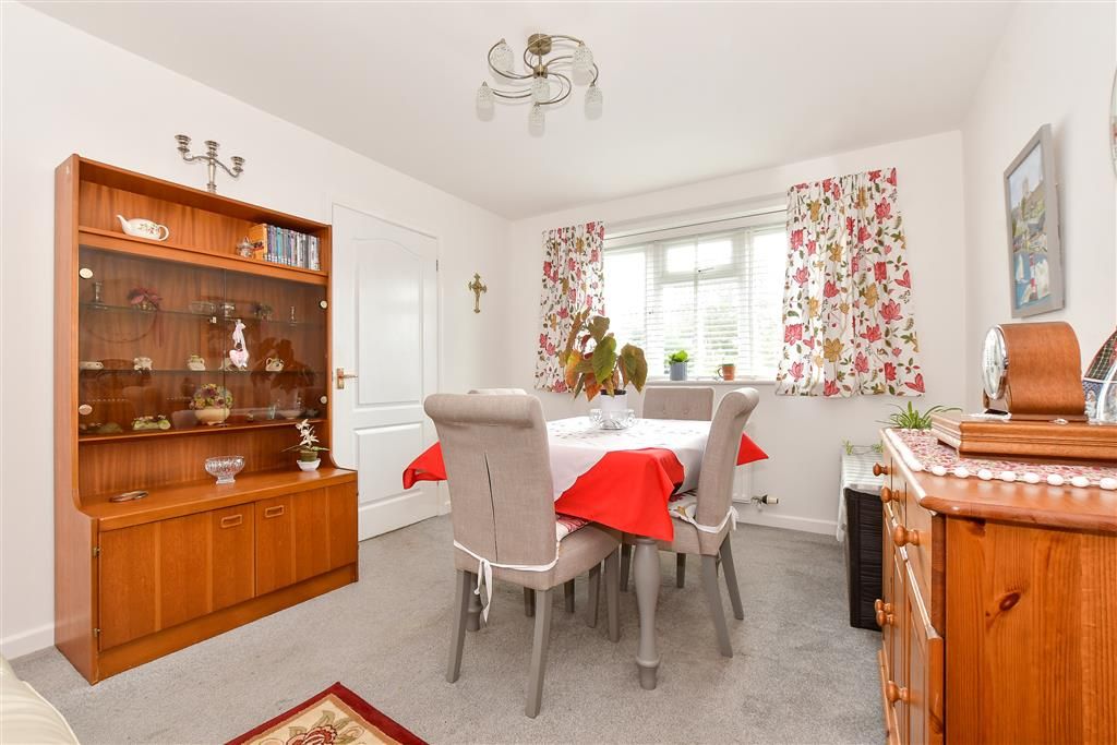 Property photo 1 of 12 Dining Room