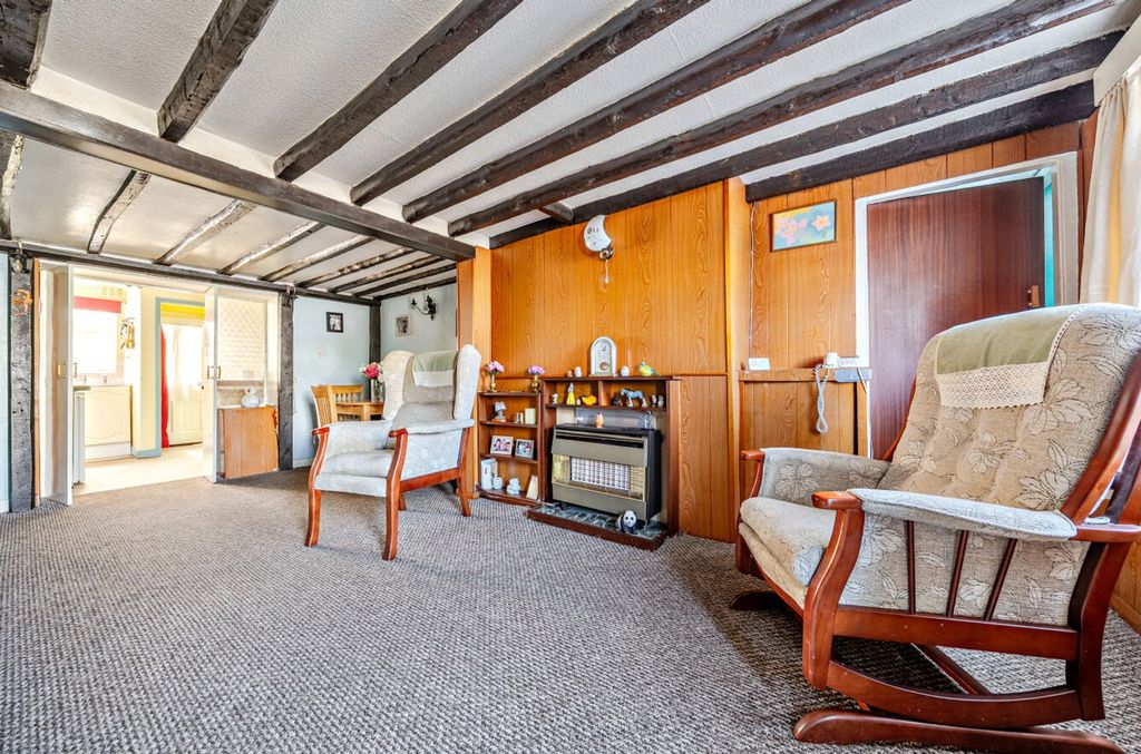 Property photo 3 of 22