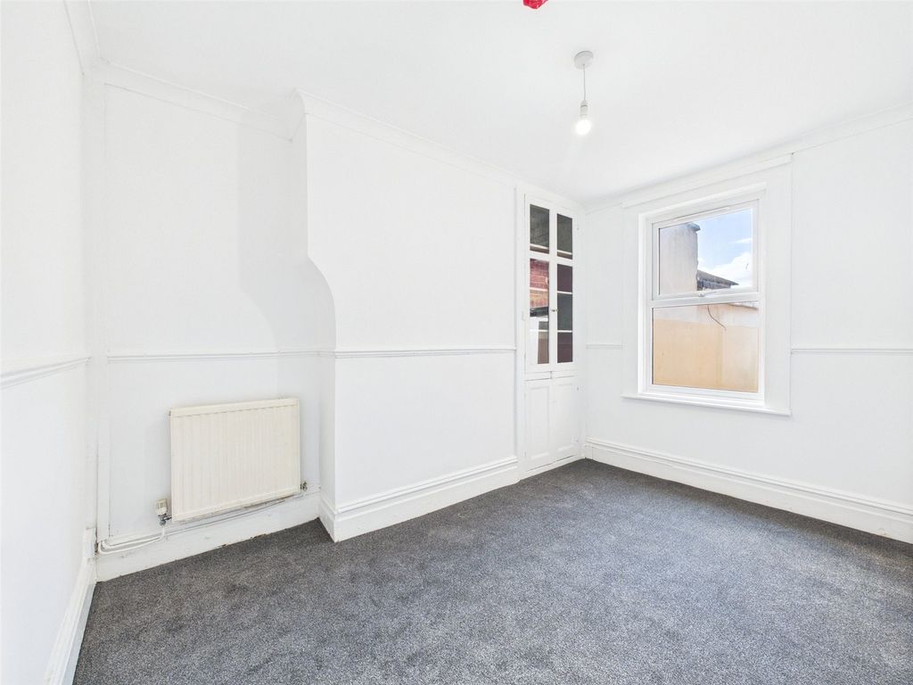 Property photo 3 of 15 Picture No. 09