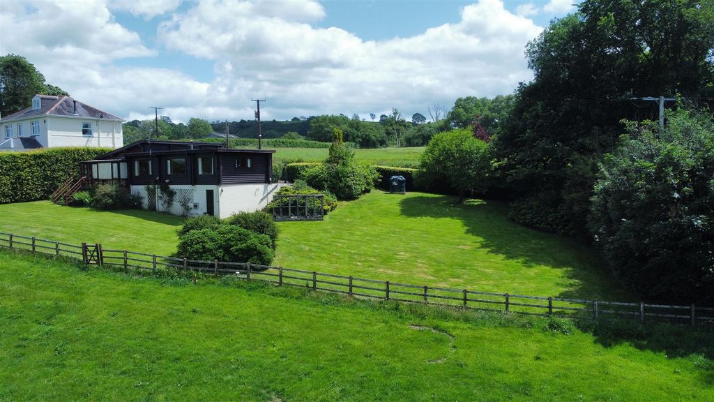 Property photo 1 of 29