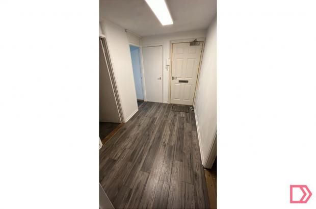 Property photo 1 of 8 307CC6E5-F30C-4A7B-A