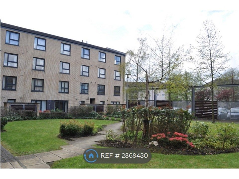 Property photo 2 of 10