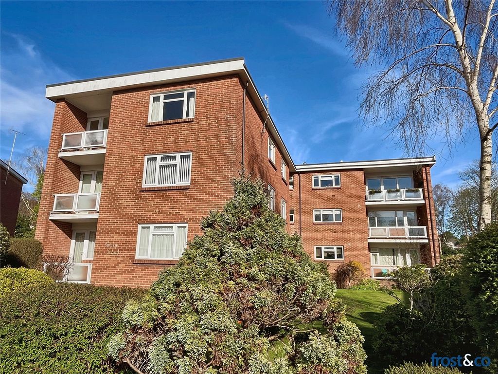 Property photo 1 of 14 St Peters Court