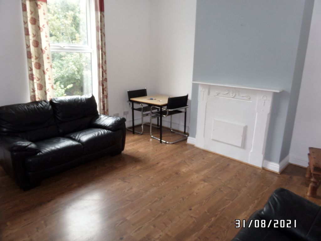 Property photo 3 of 6
