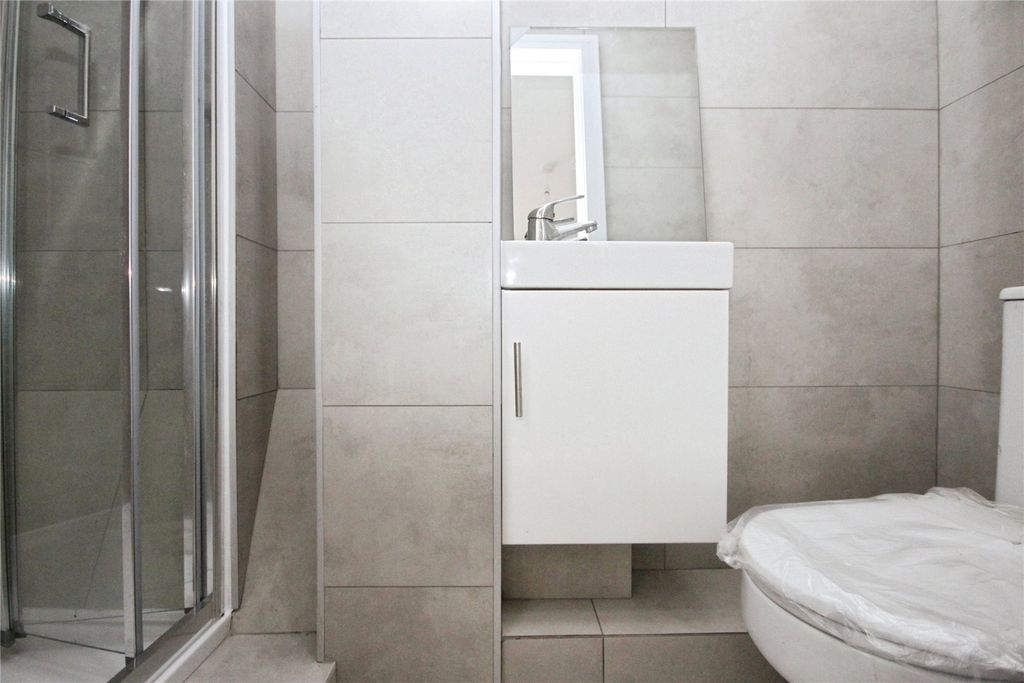 Property photo 3 of 3 Bathroom