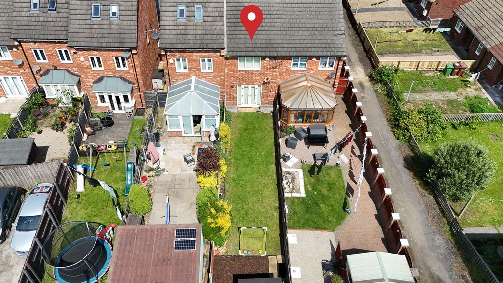Property photo 2 of 24 2.Png