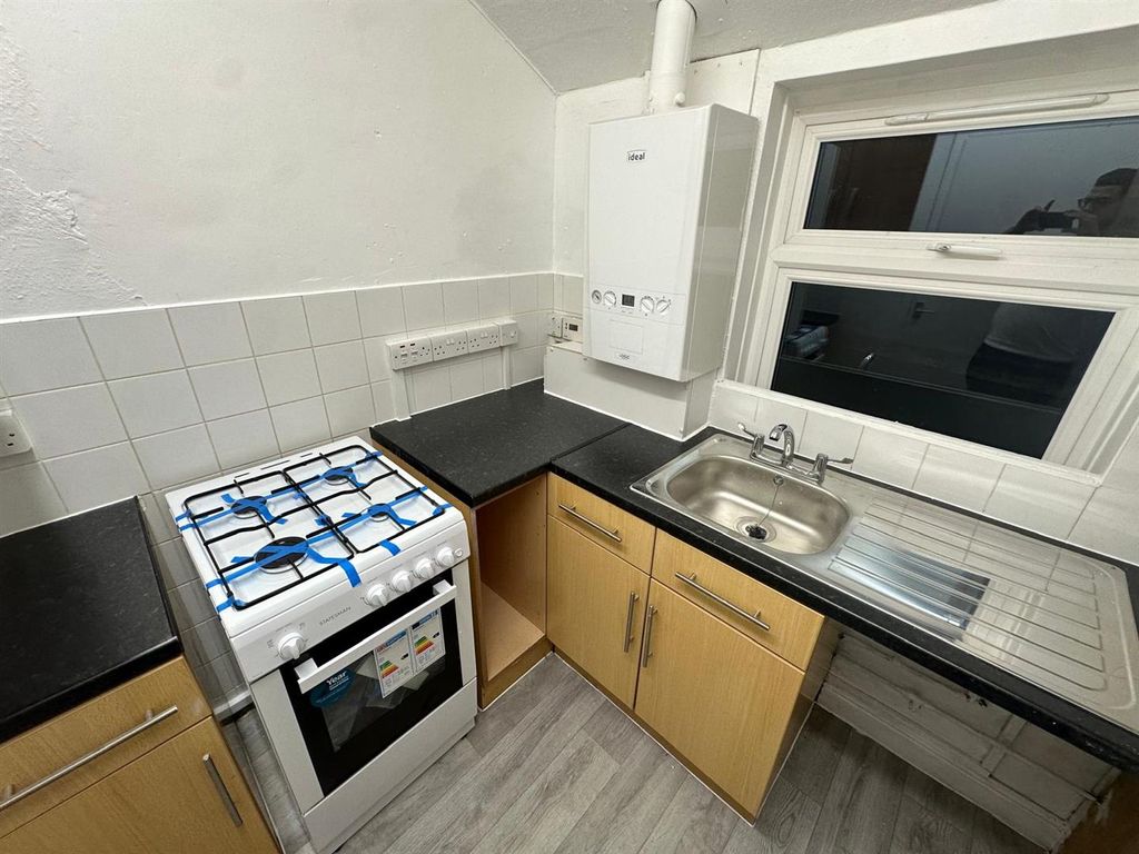 Property photo 3 of 3 Tuam Road - Kitchen.Jpg