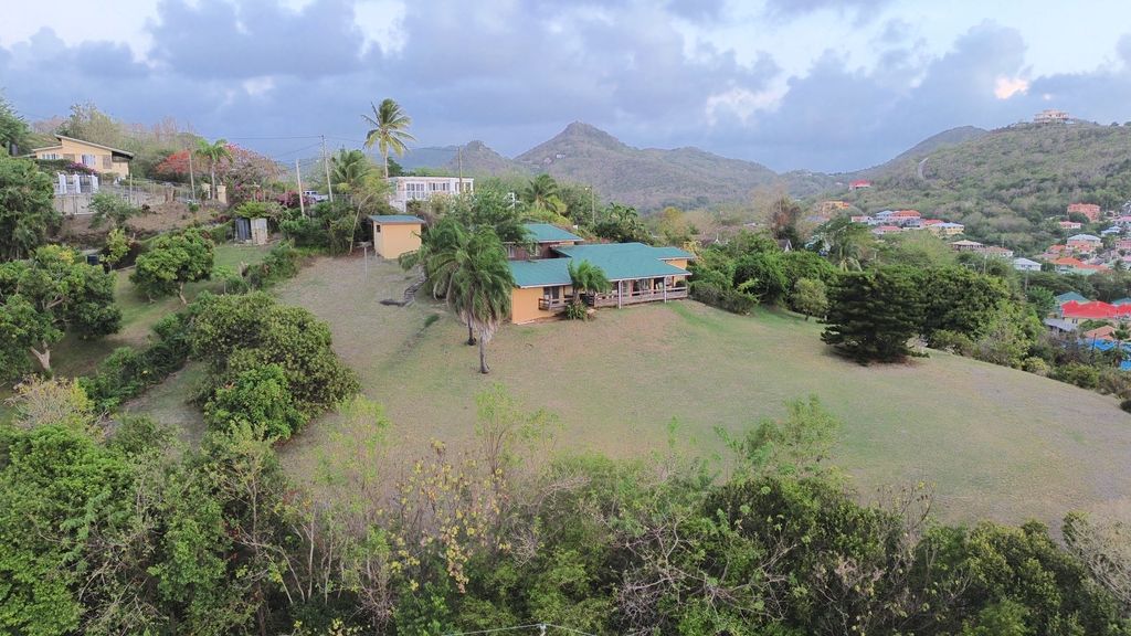 Property photo 2 of 14