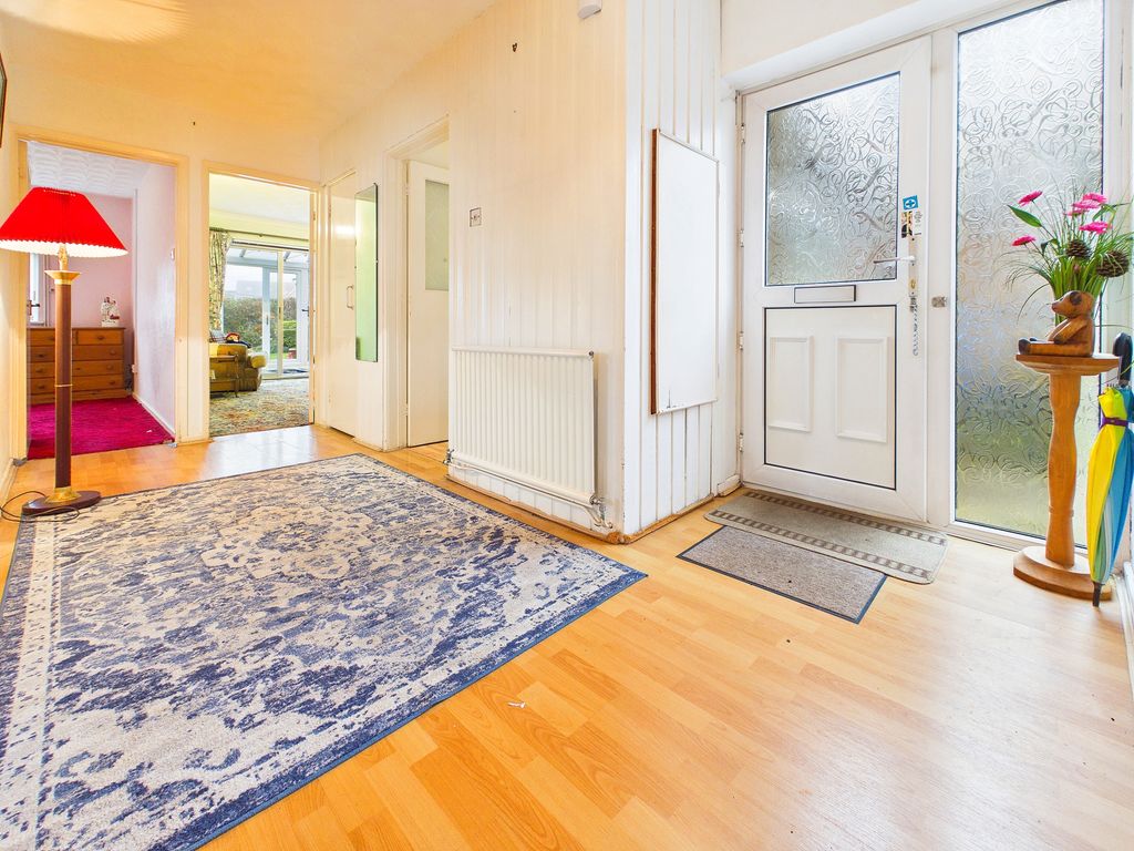 Property photo 3 of 20 Hallway