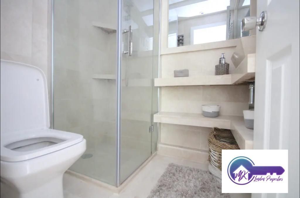 Property photo 2 of 9 Photo 2