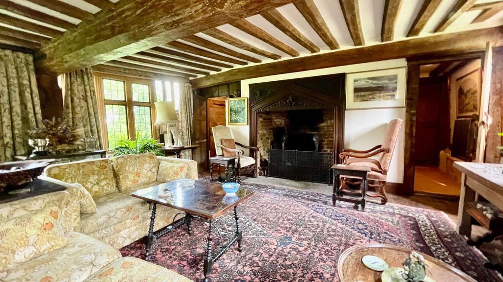 Property photo 3 of 17
