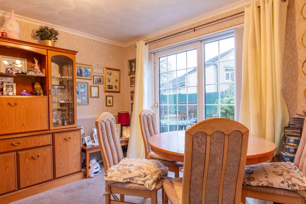 Property photo 3 of 25 Picture No. 05