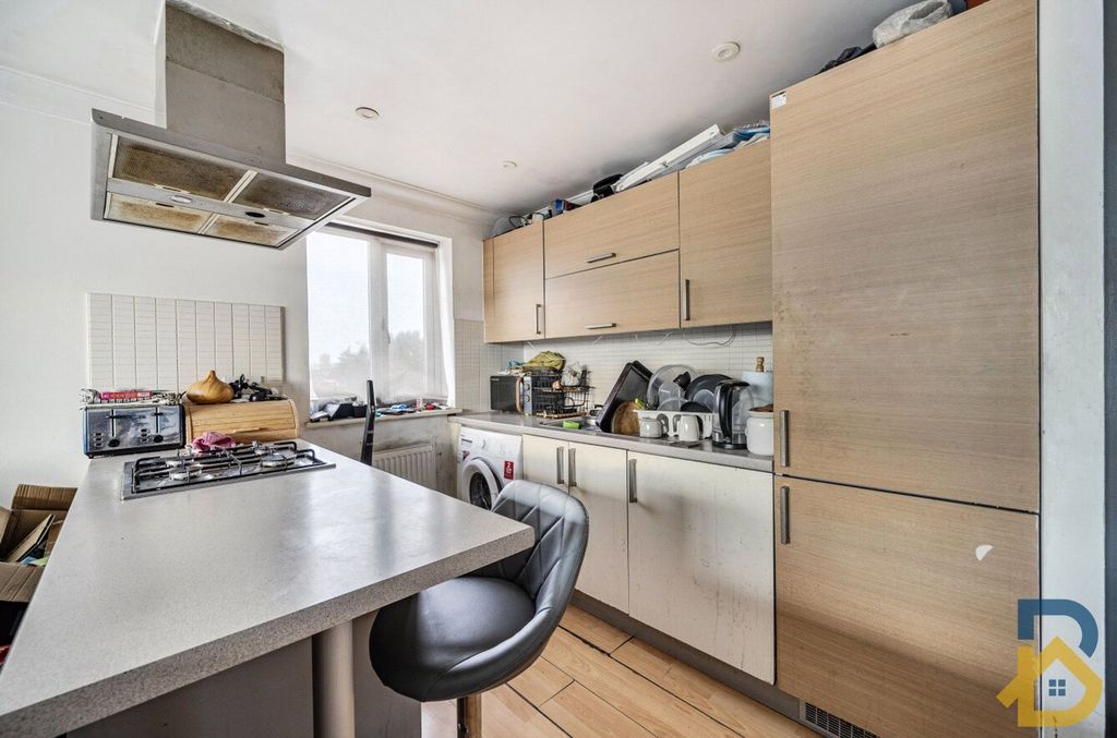 Property photo 2 of 10 Picture No. 35