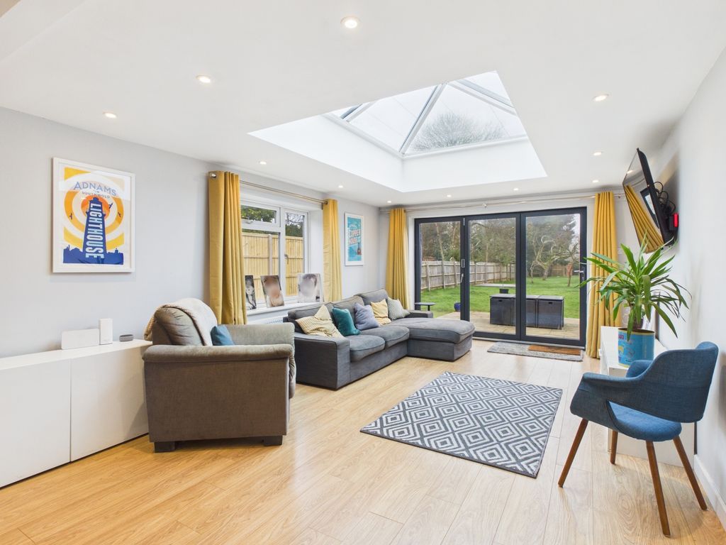 Property photo 3 of 27 Photo 3