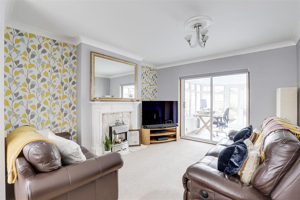 Property photo 3 of 21 30788.Jpg