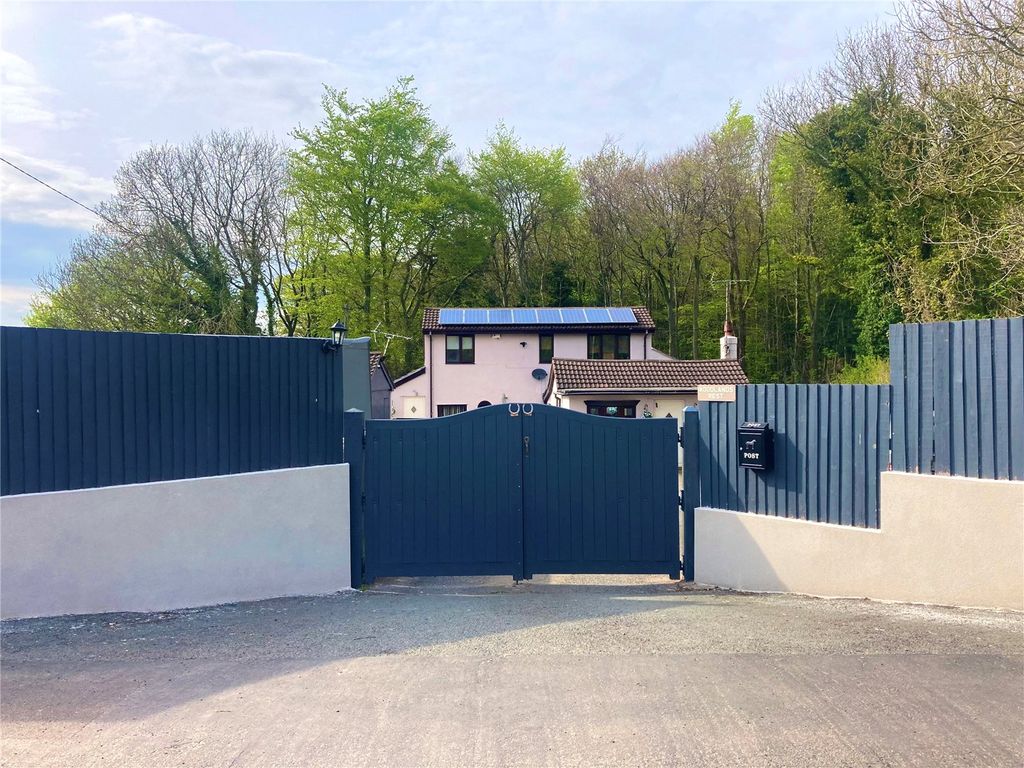 Property photo 1 of 15 Front Entrance