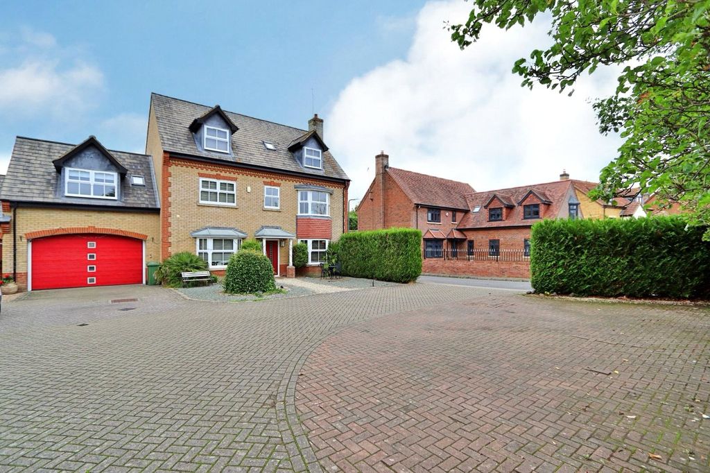 Property photo 1 of 25 Picture No. 01