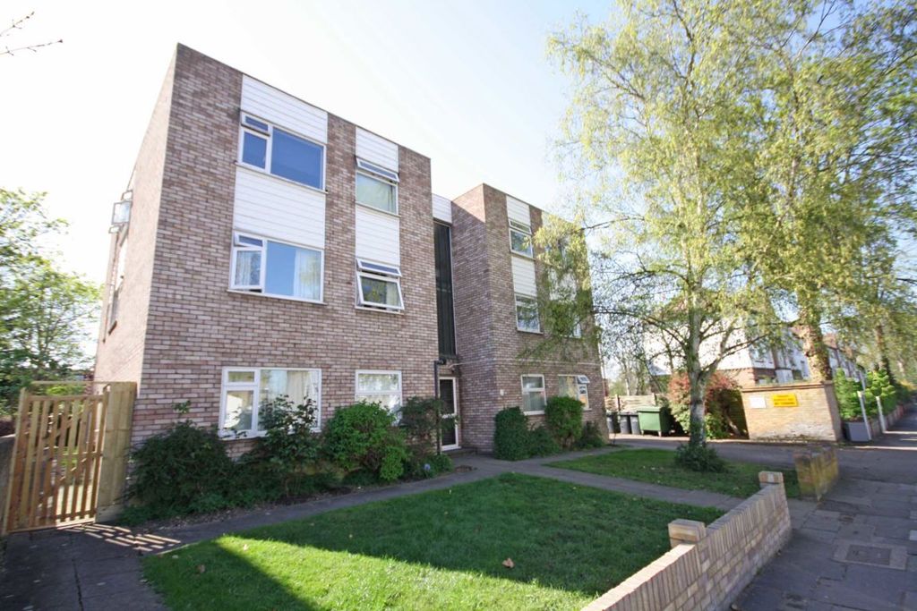 Property photo 1 of 7