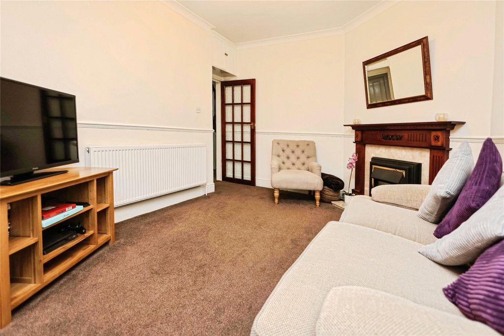 Property photo 3 of 26 Picture No. 14