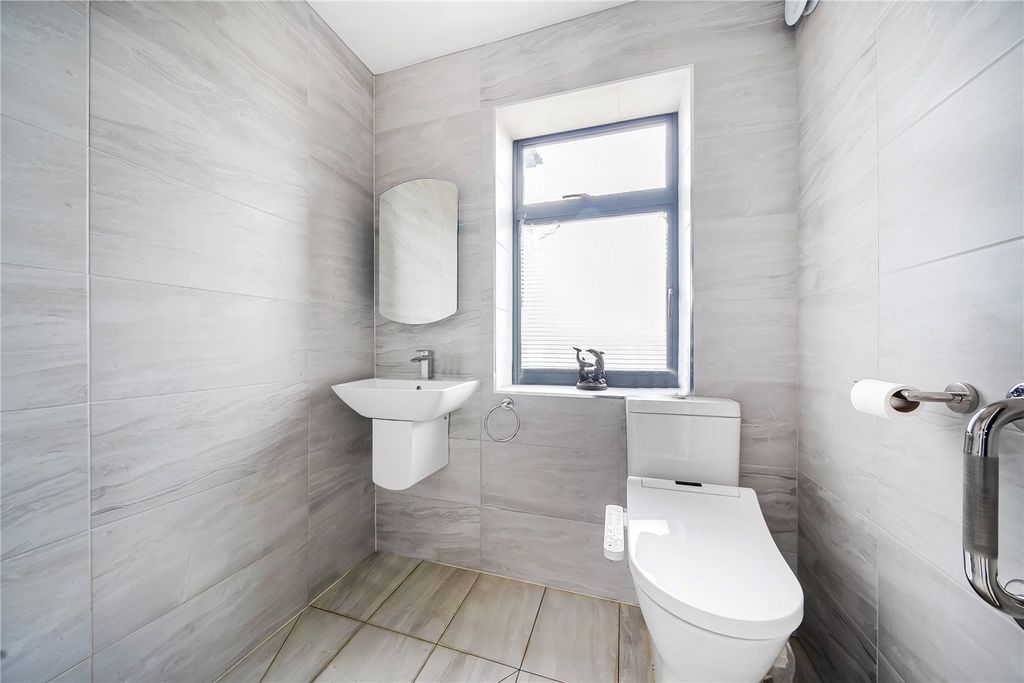 Additional image 16 of 6 bed detached house for saleEdgwarebury Lane, Edgware HA8