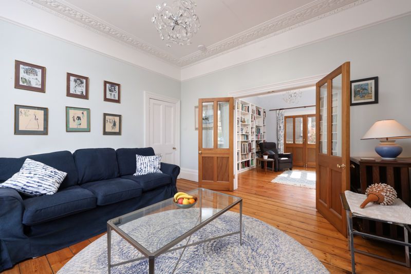 Property photo 3 of 14 Sitting Room