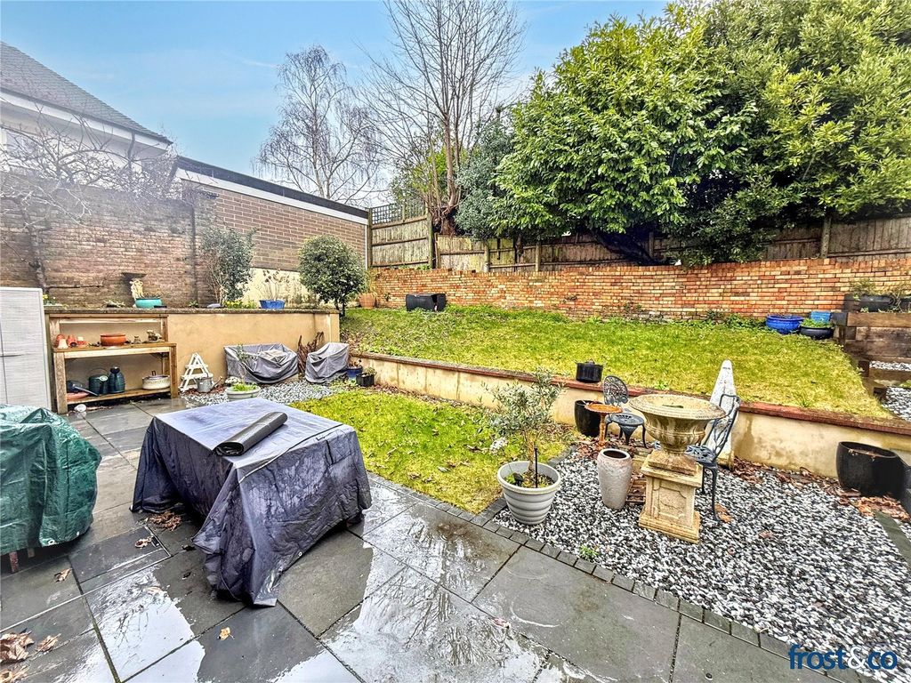 Property photo 2 of 10 Picture No. 07
