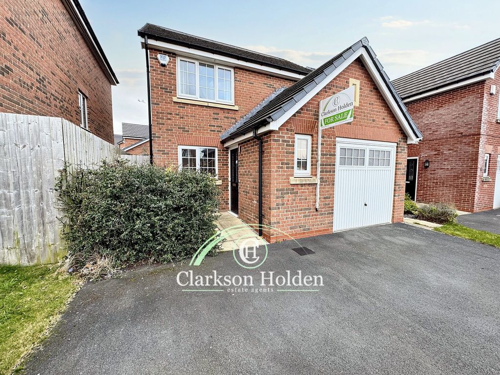 Property photo 1 of 18