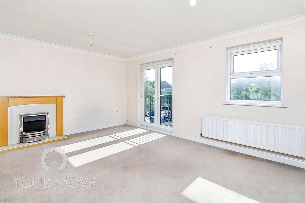 Property photo 3 of 8 Picture No. 15