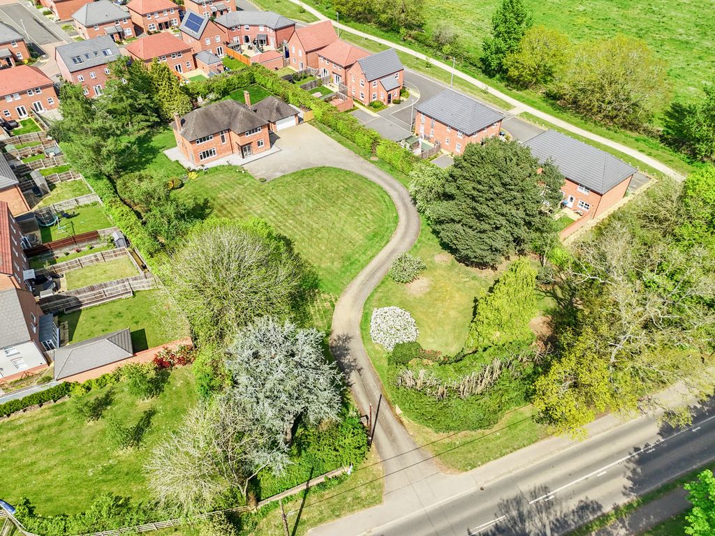 Additional image 40 of 4 bed detached house to rentAshlawn Road, Rugby, Warwickshire CV22