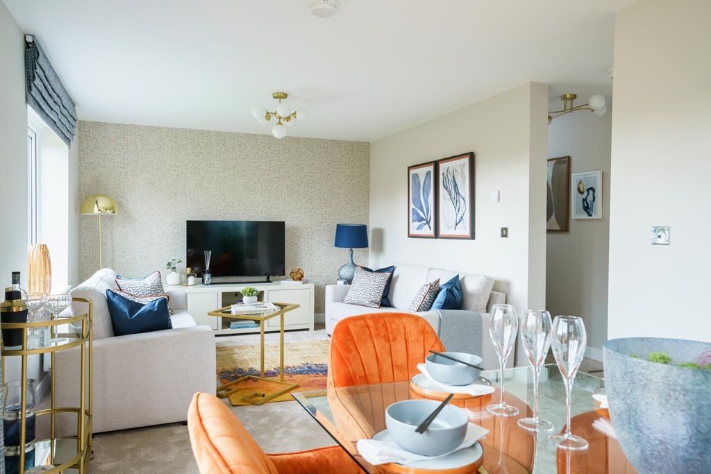 Property photo 1 of 9 Spacious Lounge/Dining Area